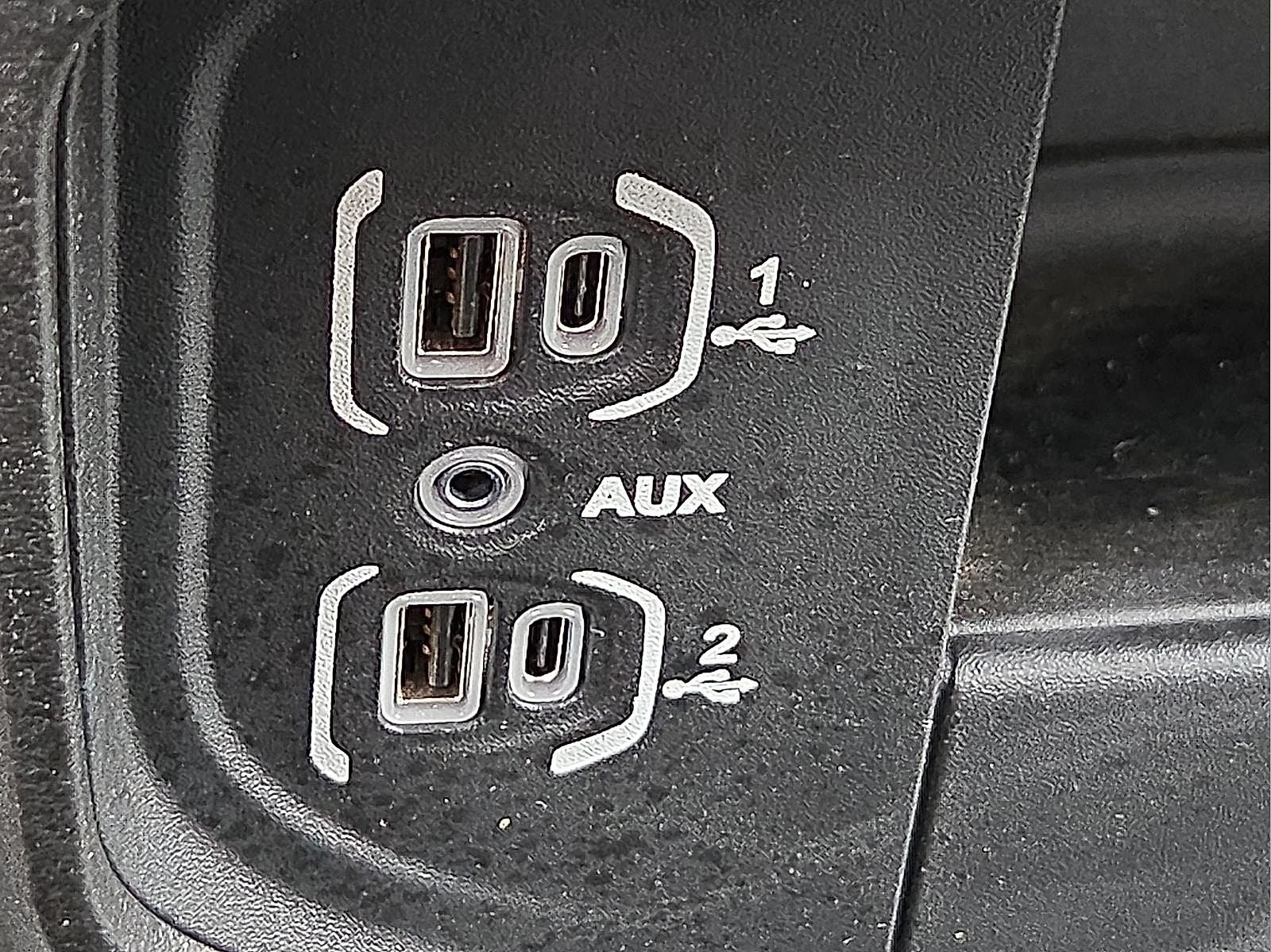 2023 RAM 2500 Tradesman Crew Cab 4x4 8' Box