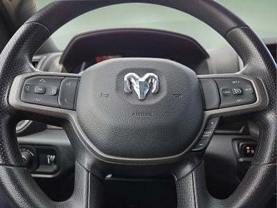 2023 RAM 2500 Tradesman Crew Cab 4x4 8' Box