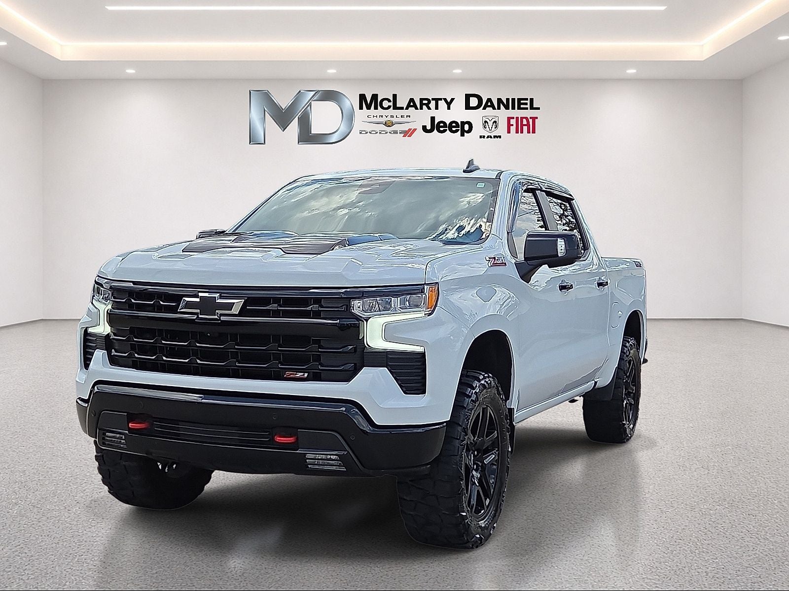 2025 Chevrolet Silverado 1500 4WD Crew Cab Short Bed LT Trail Boss