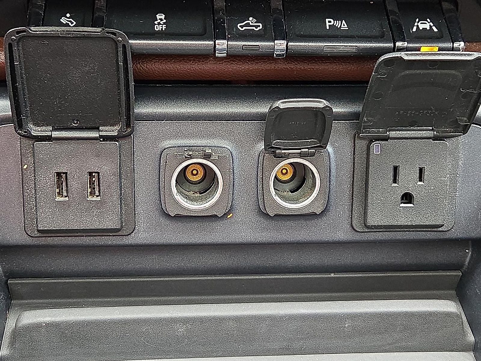 2016 Chevrolet Silverado 1500 High Country