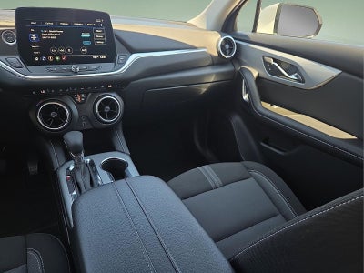 2025 Chevrolet Blazer FWD 2LT