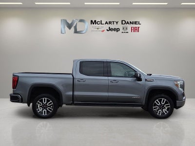 2022 GMC Sierra 1500 Limited 4WD Crew Cab Short Box AT4