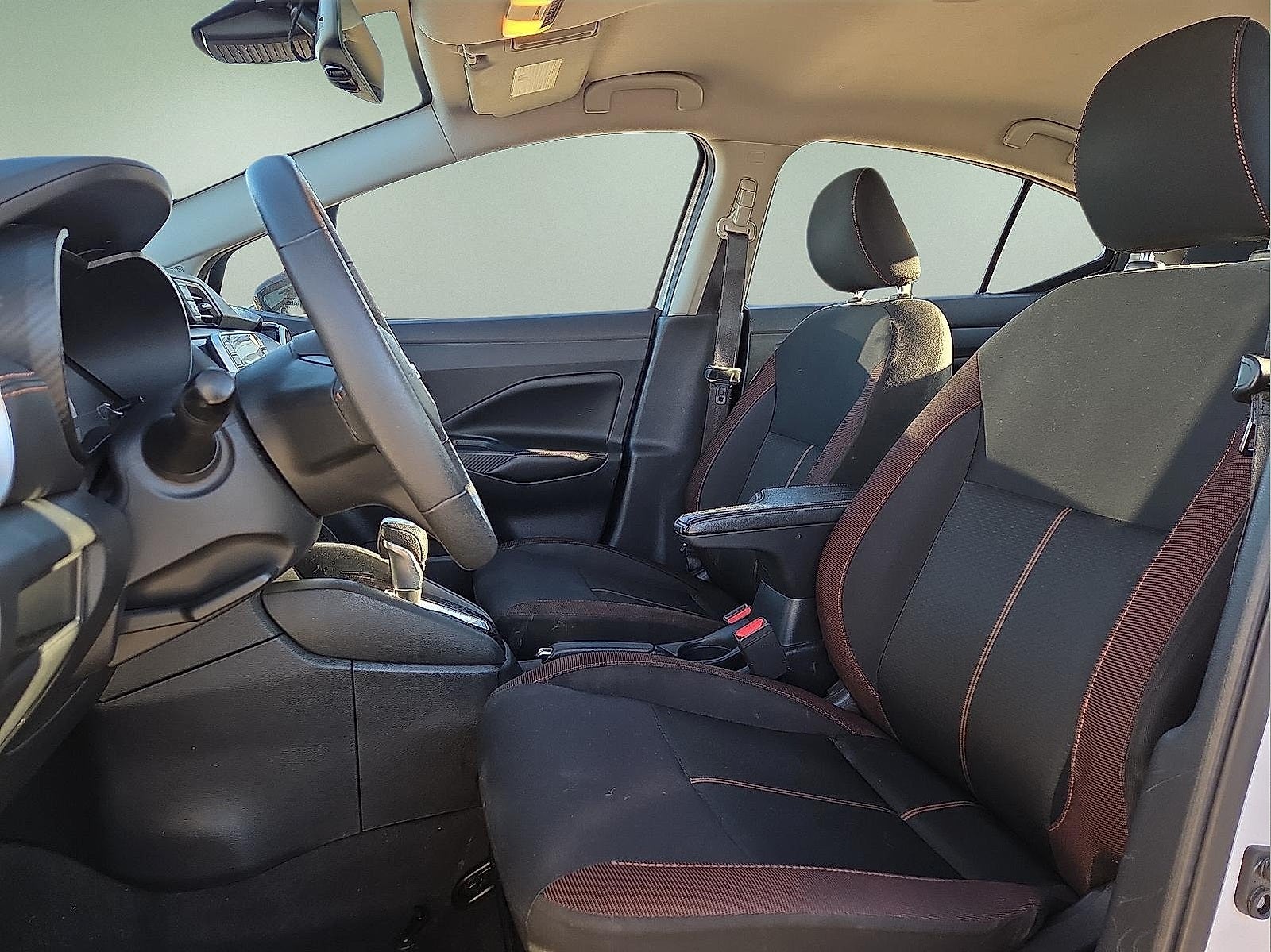 2021 Nissan Versa SR Xtronic CVT