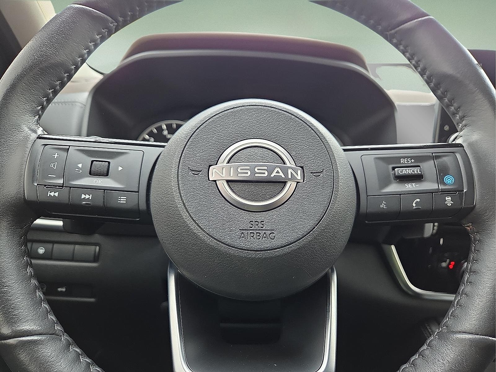 2023 Nissan Rogue SL FWD