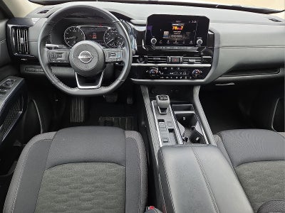 2025 Nissan Pathfinder SV FWD