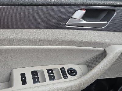 2016 Hyundai Sonata Hybrid SE