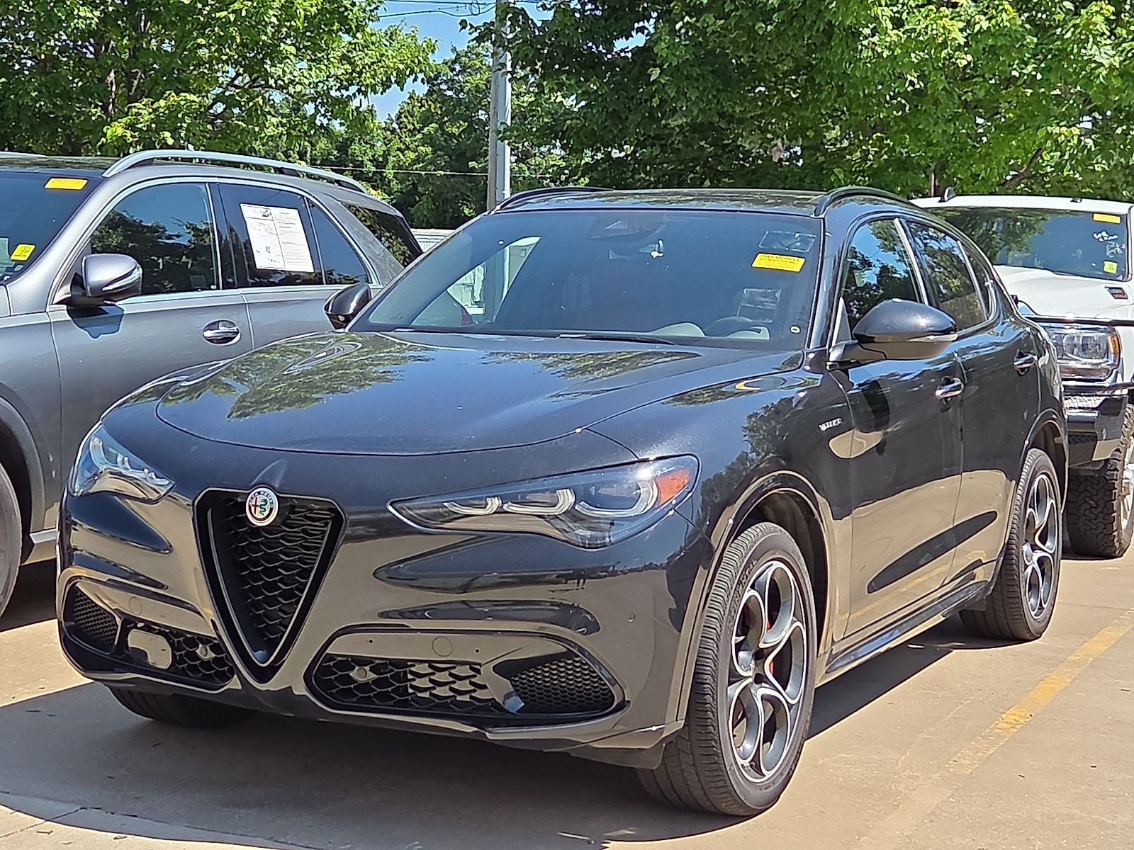 2024 Alfa Romeo Stelvio Veloce AWD