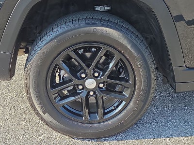 2024 Jeep Grand Cherokee Laredo X