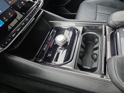 2023 Jeep Wagoneer Base