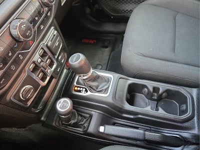 2020 Jeep Gladiator Sport