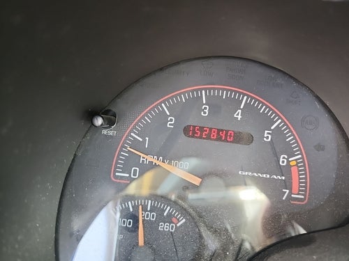 2004 Pontiac Grand Am SE1