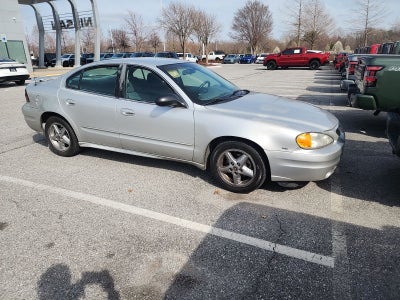 2004 Pontiac Grand Am SE1