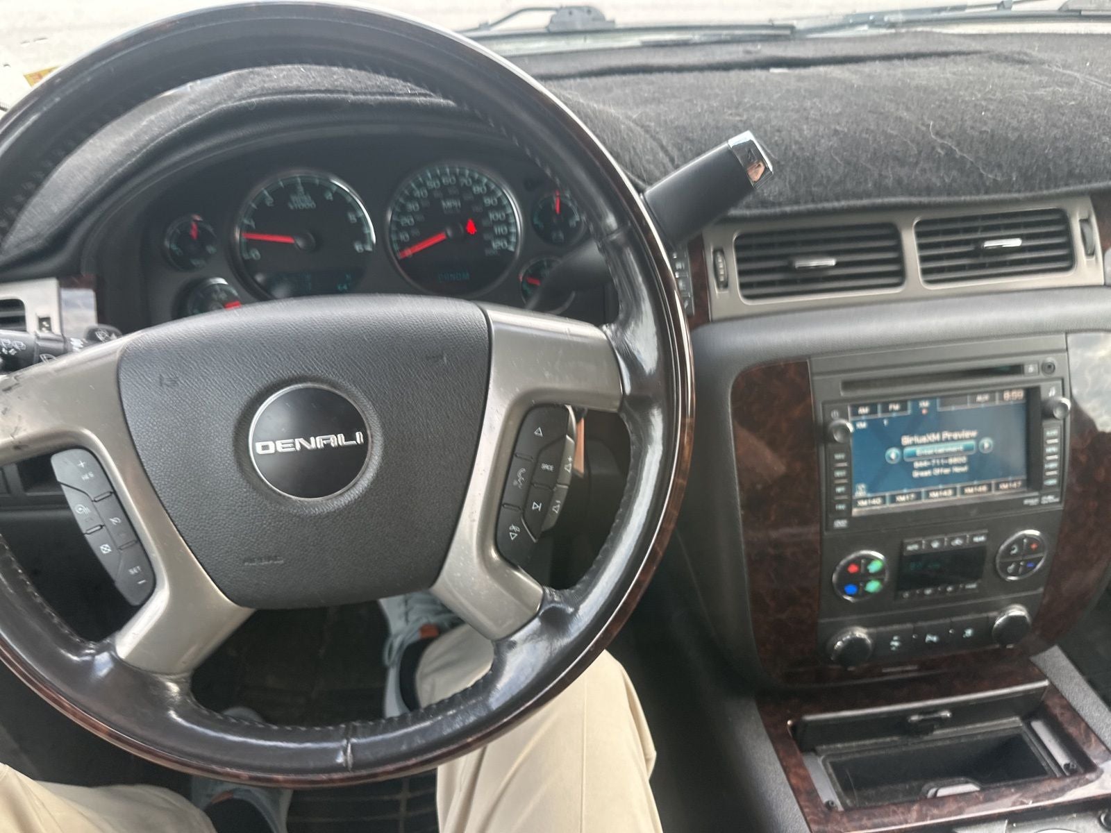 2010 GMC Yukon Denali