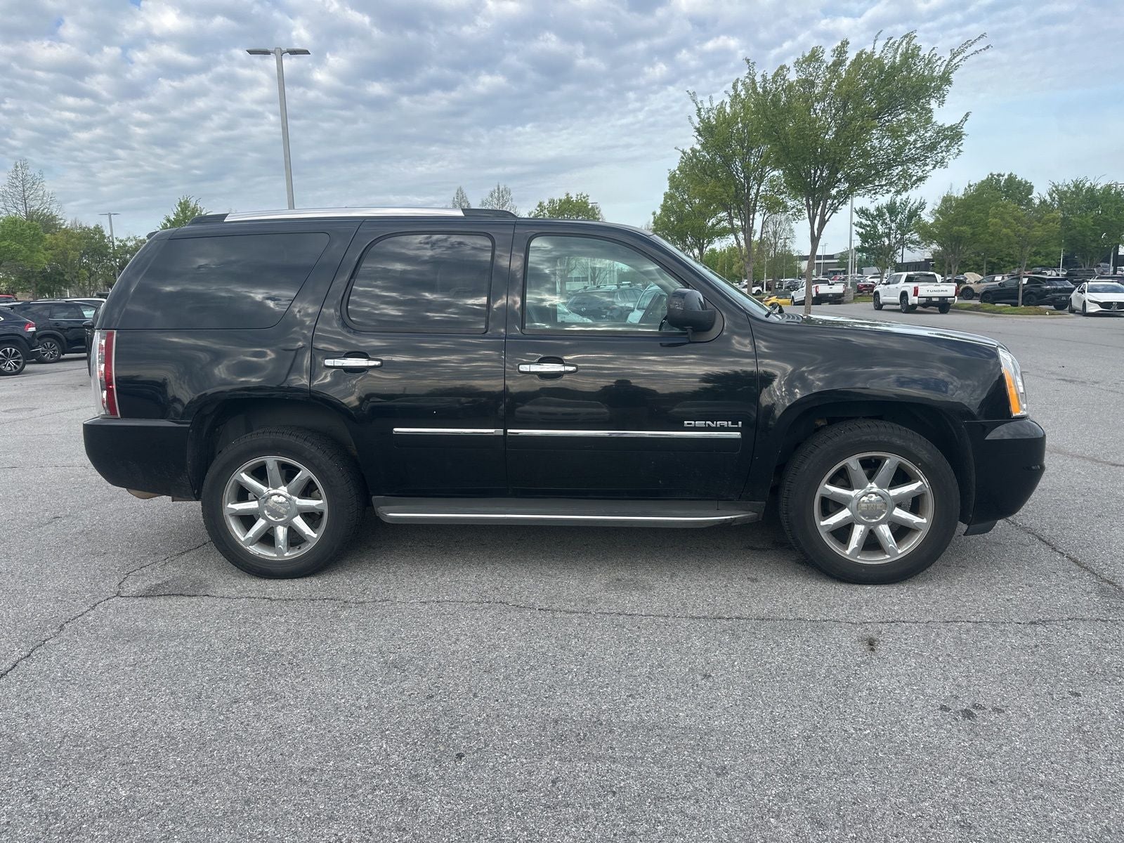 2010 GMC Yukon Denali