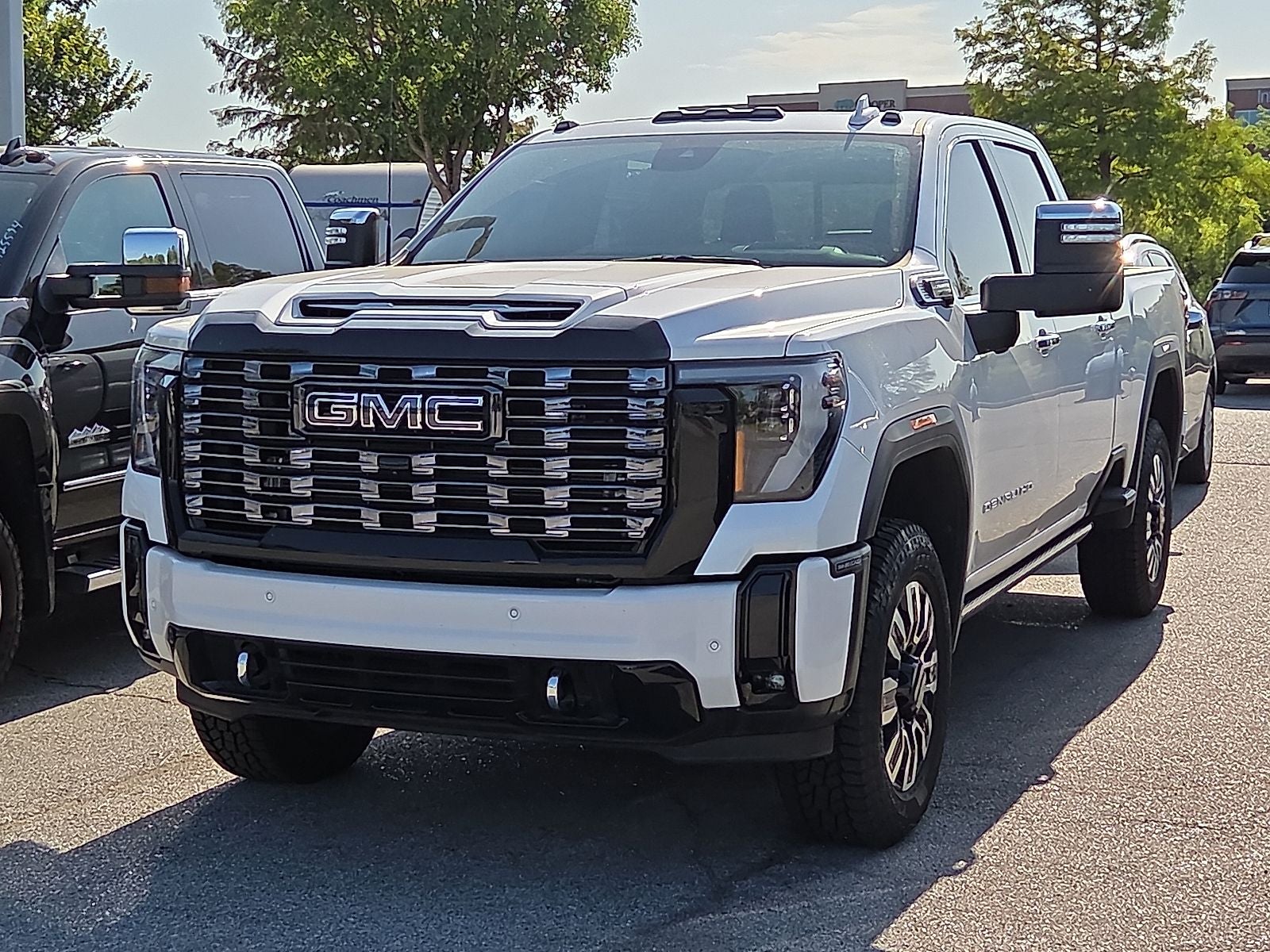 2025 GMC Sierra 2500HD Denali Ultimate