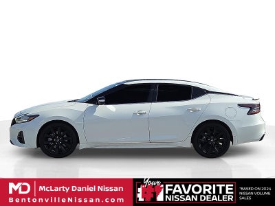 2023 Nissan Maxima SR
