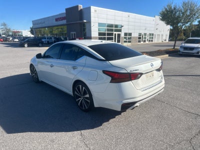 2020 Nissan Altima 2.0 Platinum