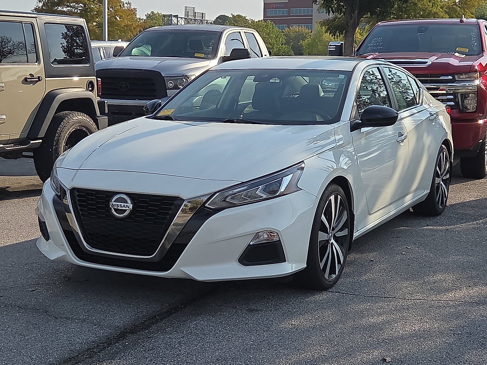 2020 Nissan Altima 2.5 SR