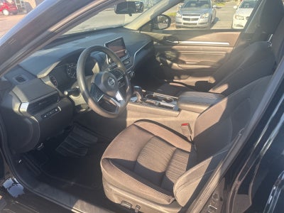 2021 Nissan Altima 2.5 SV