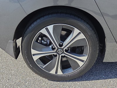 2022 Nissan Leaf SV Plus