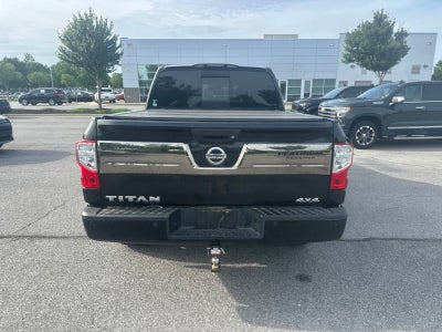 2017 Nissan Titan Platinum Reserve