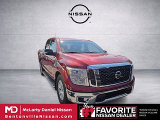 2017 Nissan Titan SV