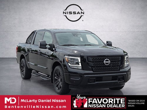 2023 Nissan Titan SV