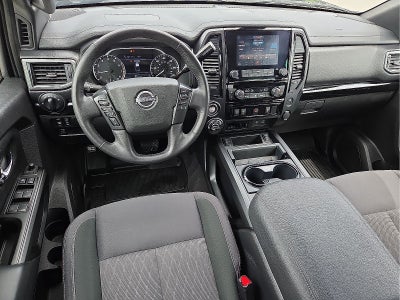 2023 Nissan Titan SV