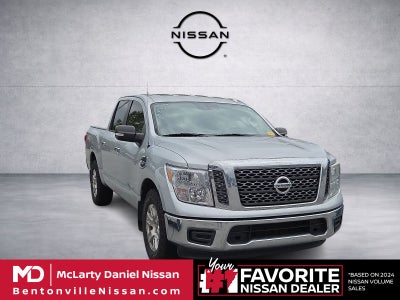 2017 Nissan Titan SV