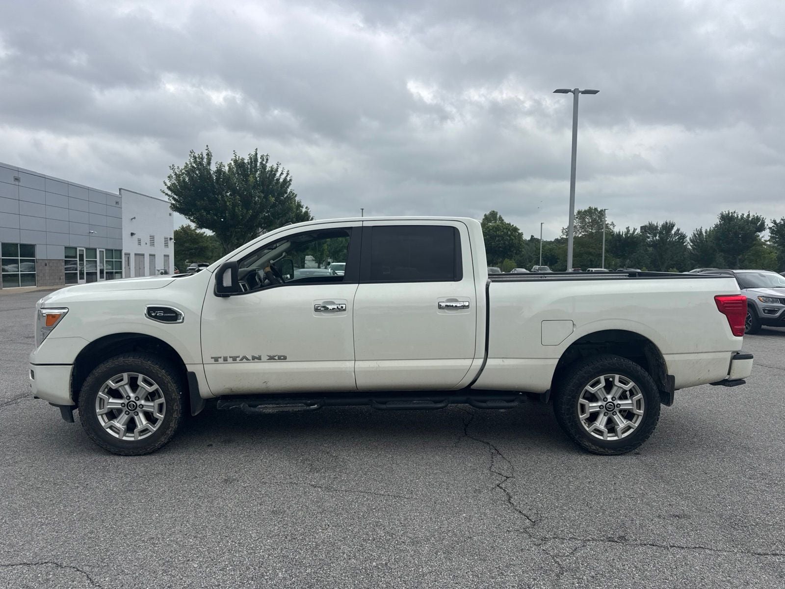 2021 Nissan Titan XD SV