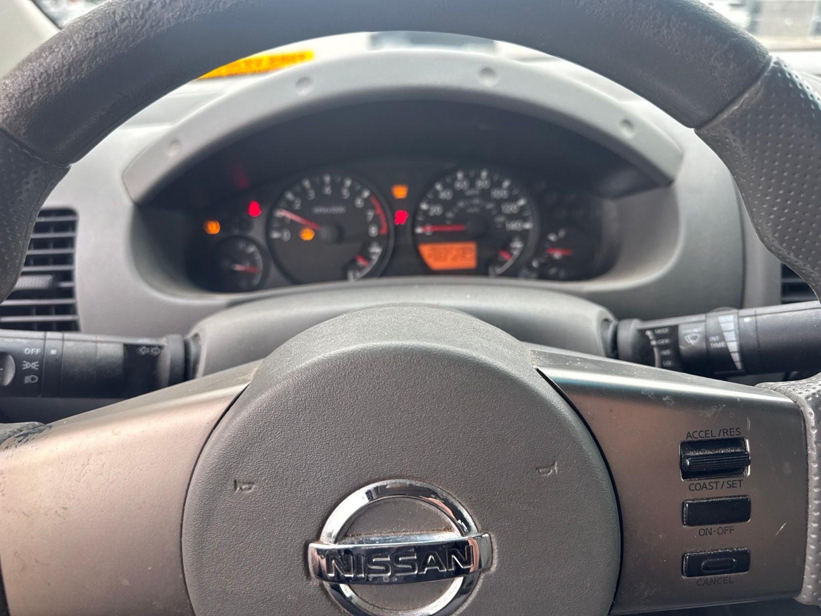 2008 Nissan Frontier LE