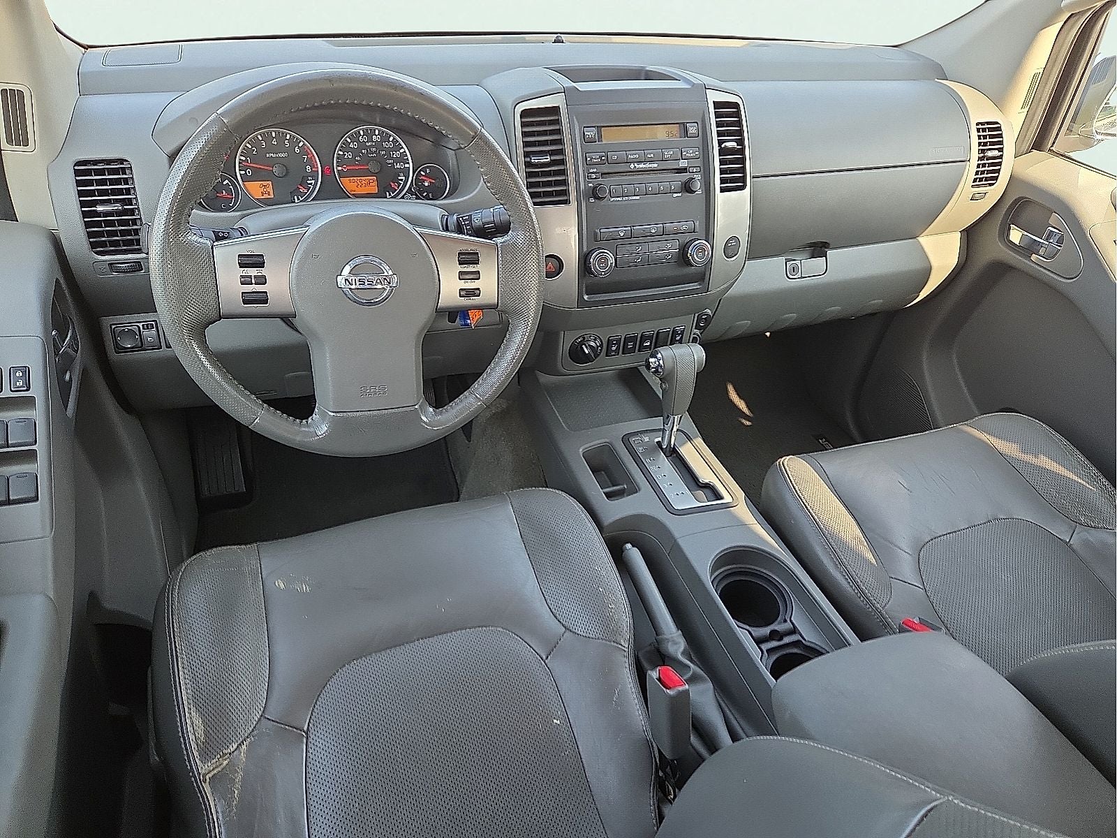 2010 Nissan Frontier LE