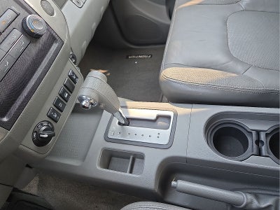 2010 Nissan Frontier LE