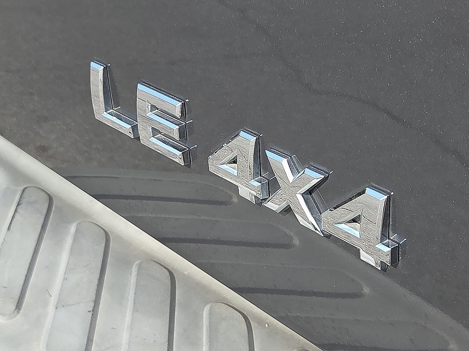 2010 Nissan Frontier LE