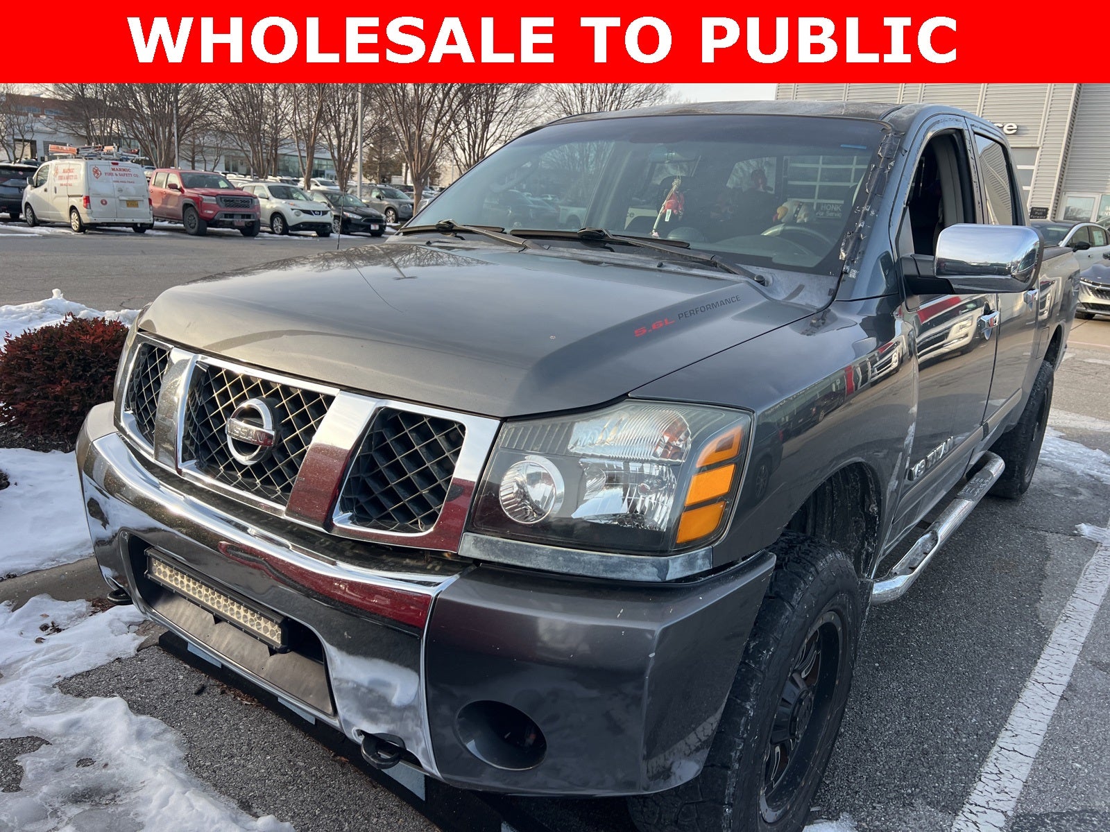2005 Nissan Titan SE