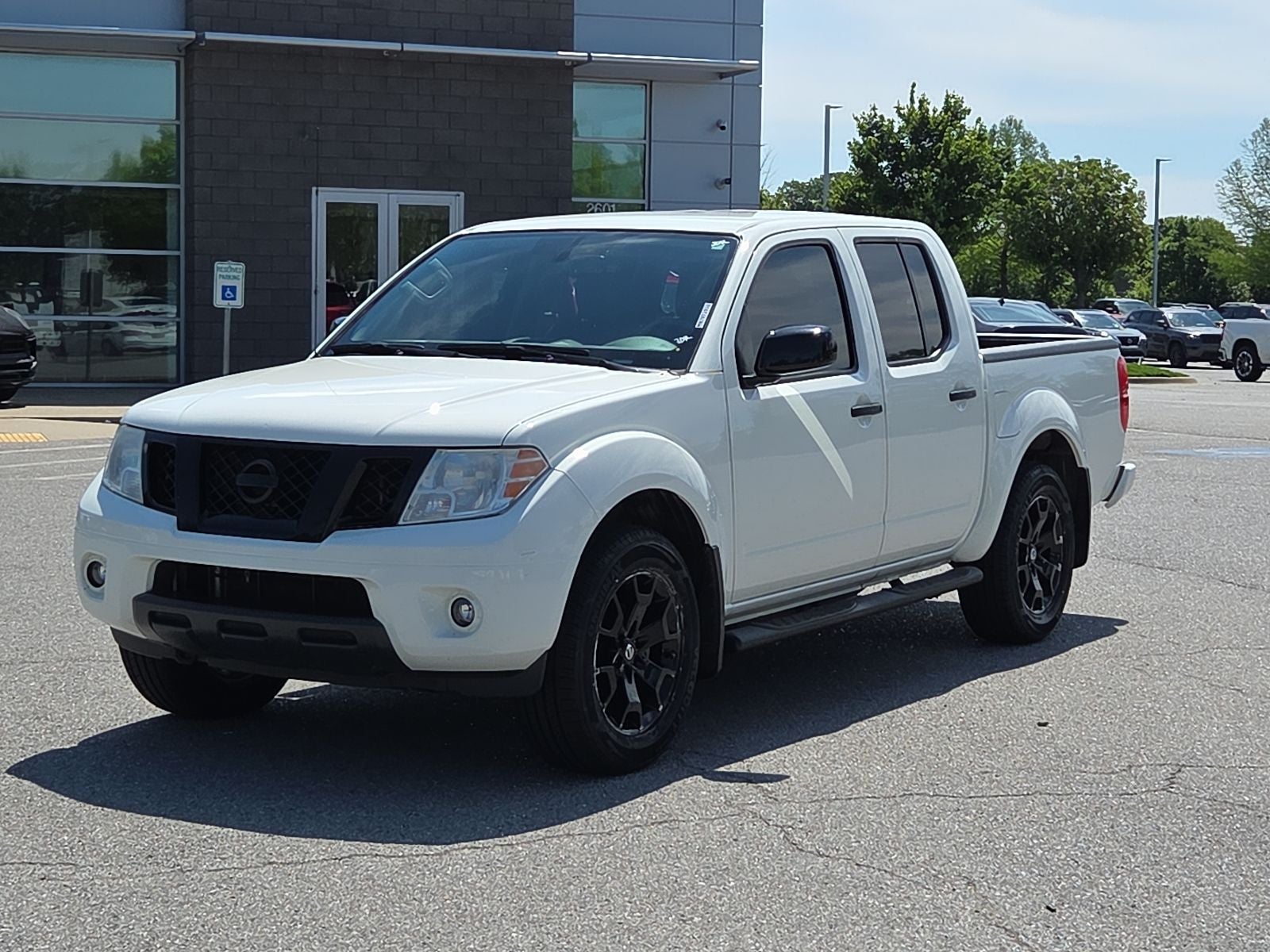 2021 Nissan Frontier SV