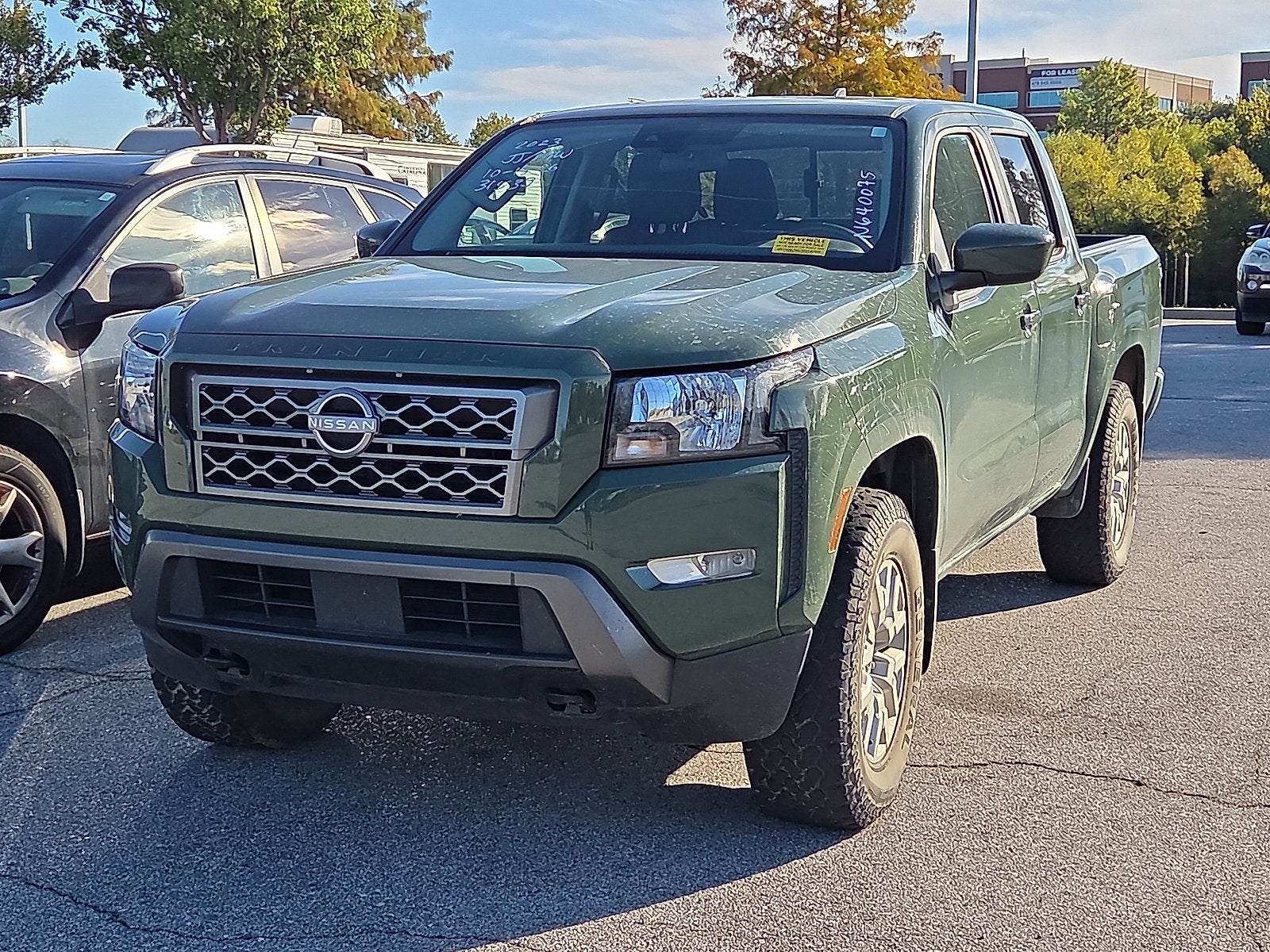 2023 Nissan Frontier SV