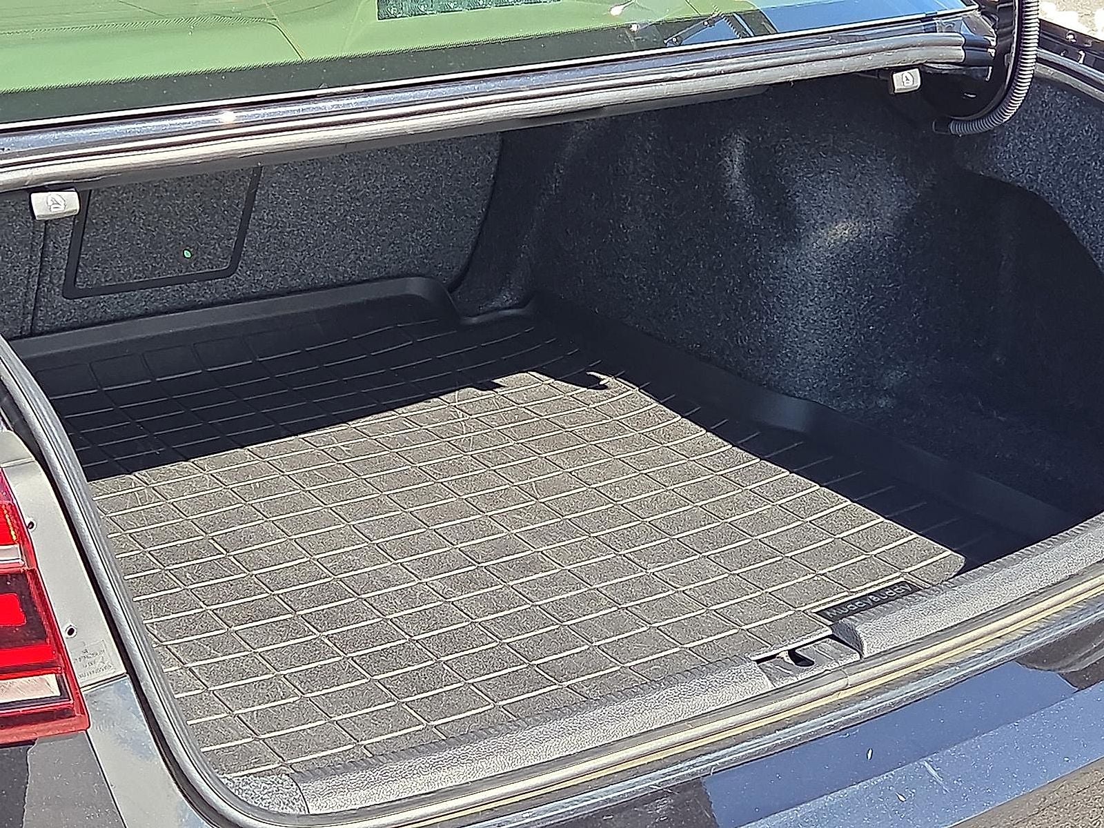 2017 Volkswagen Passat SEL Premium