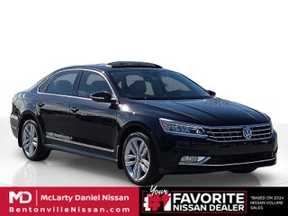 2017 Volkswagen Passat SEL Premium