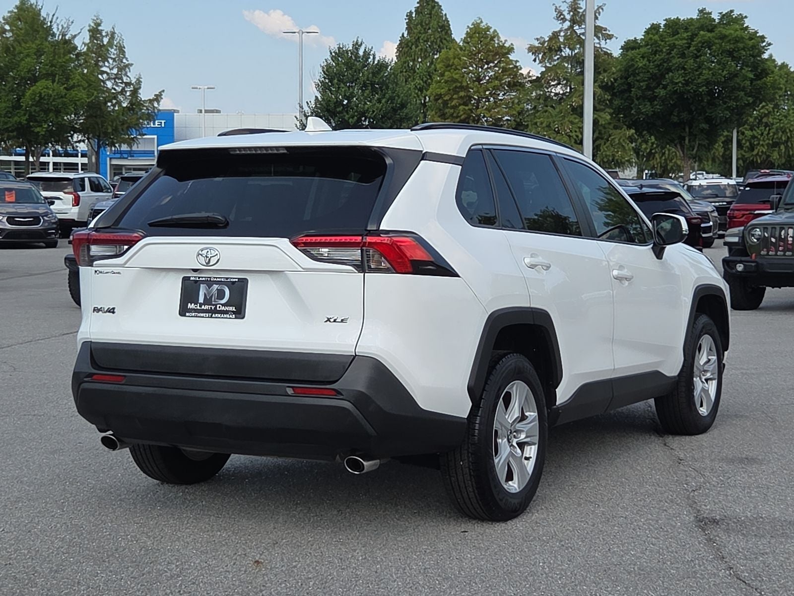 2020 Toyota RAV4 XLE