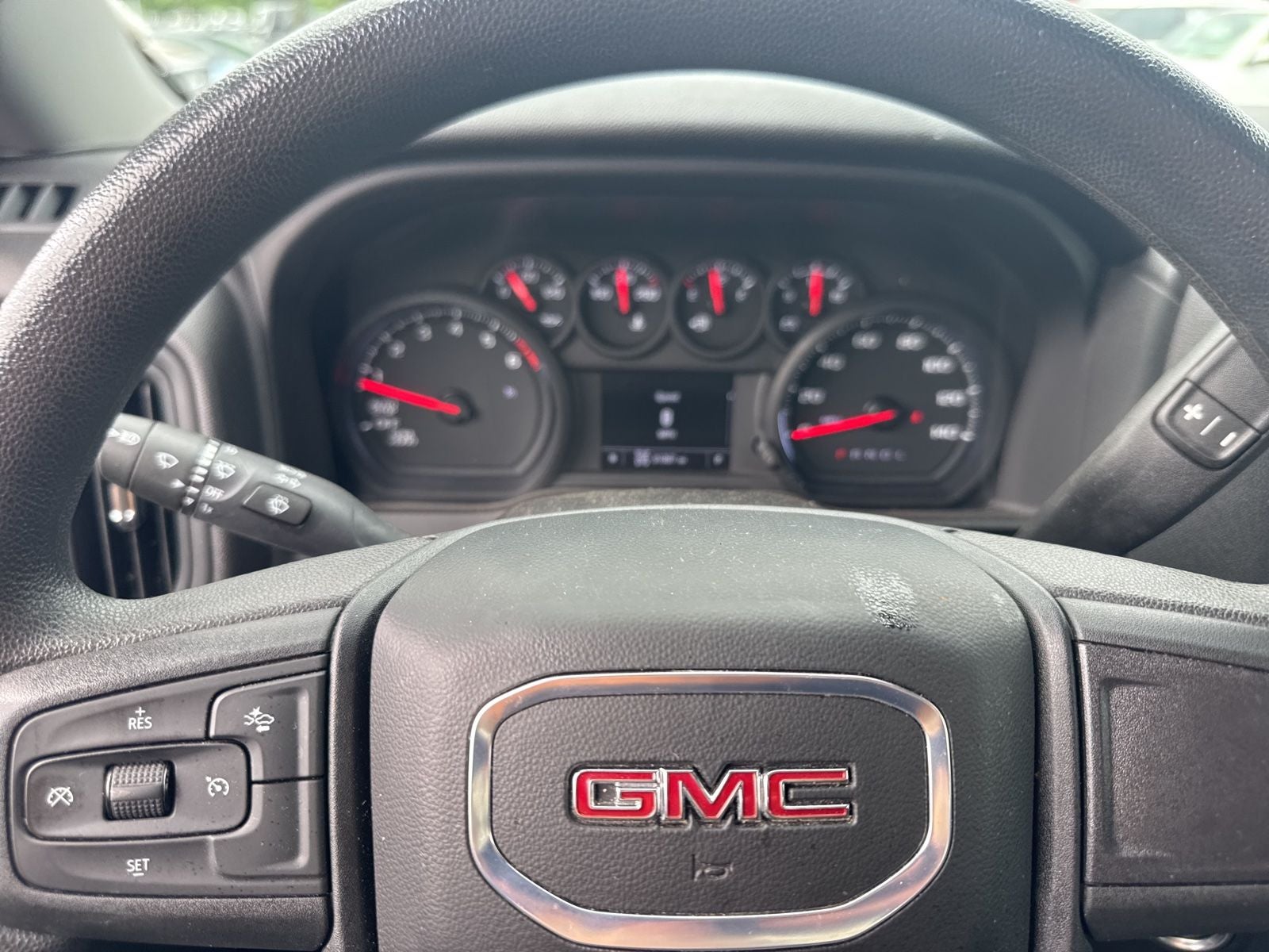 2025 GMC Sierra 1500 Pro