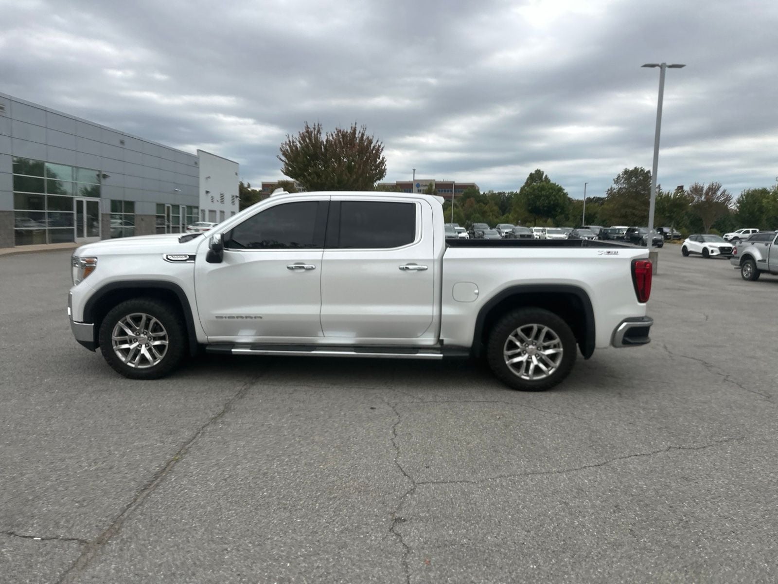2020 GMC Sierra 1500 SLT