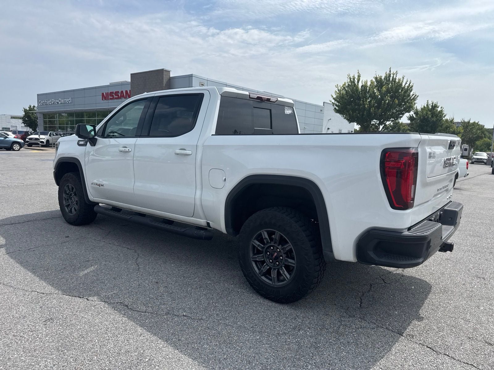 2024 GMC Sierra 1500 AT4X