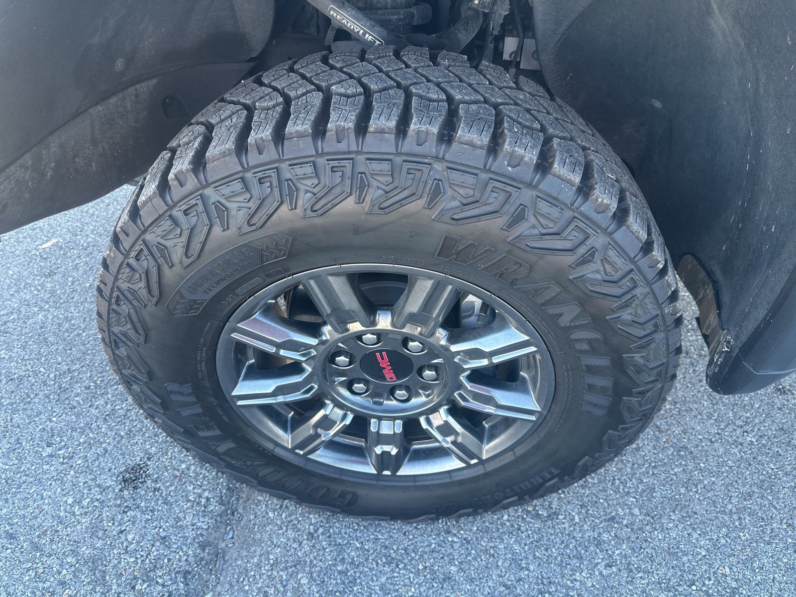 2024 GMC Sierra 1500 AT4X