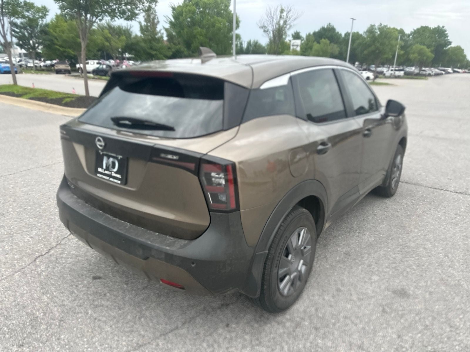 2025 Nissan Kicks S