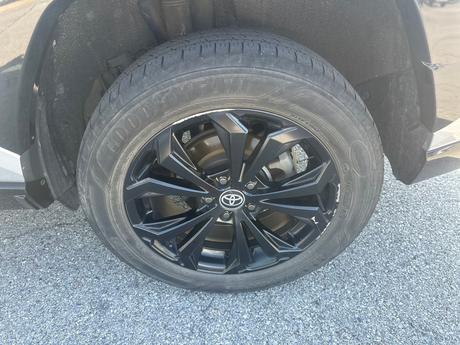 2022 Toyota RAV4 Hybrid SE