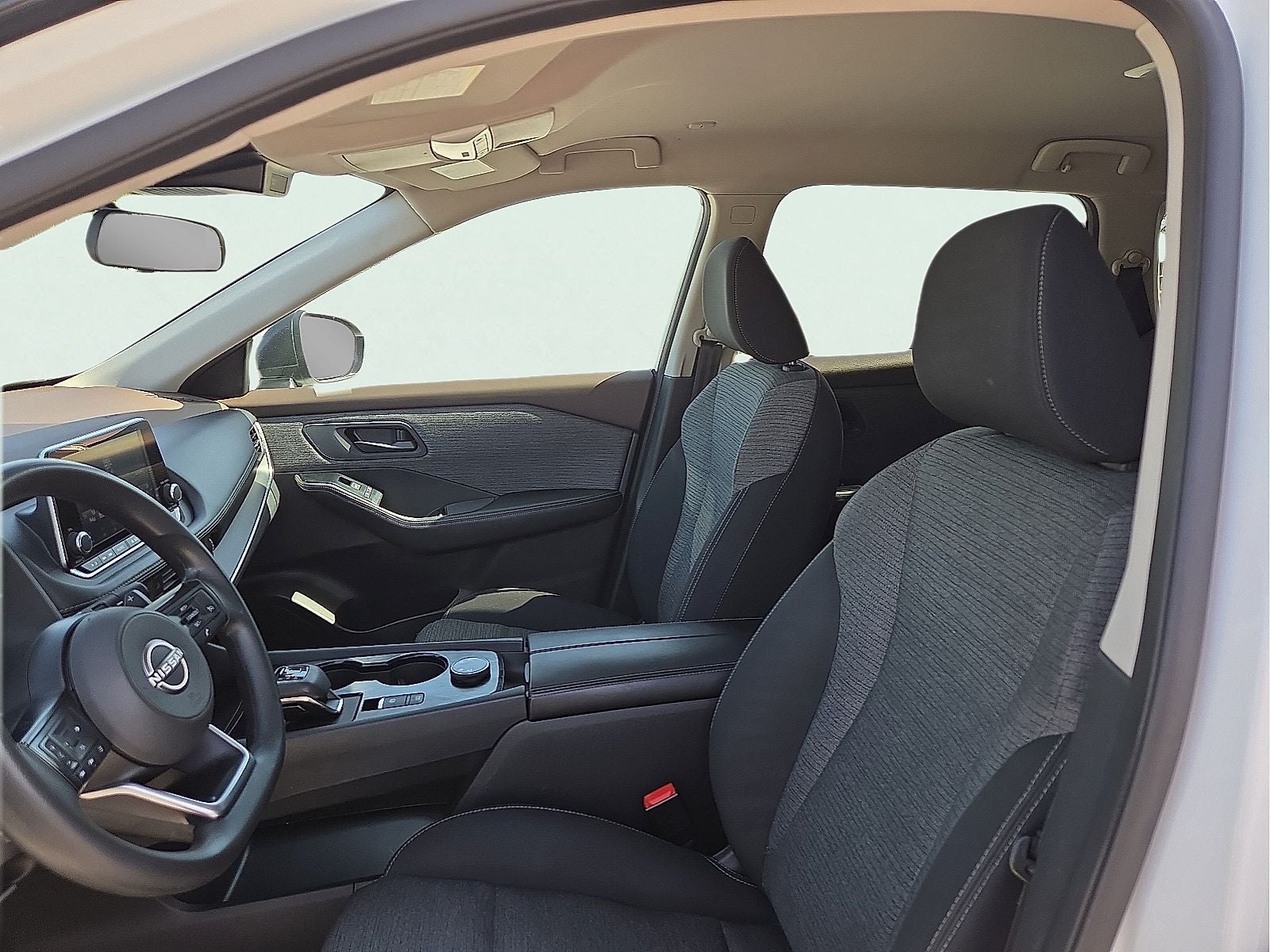 2022 Nissan Rogue S