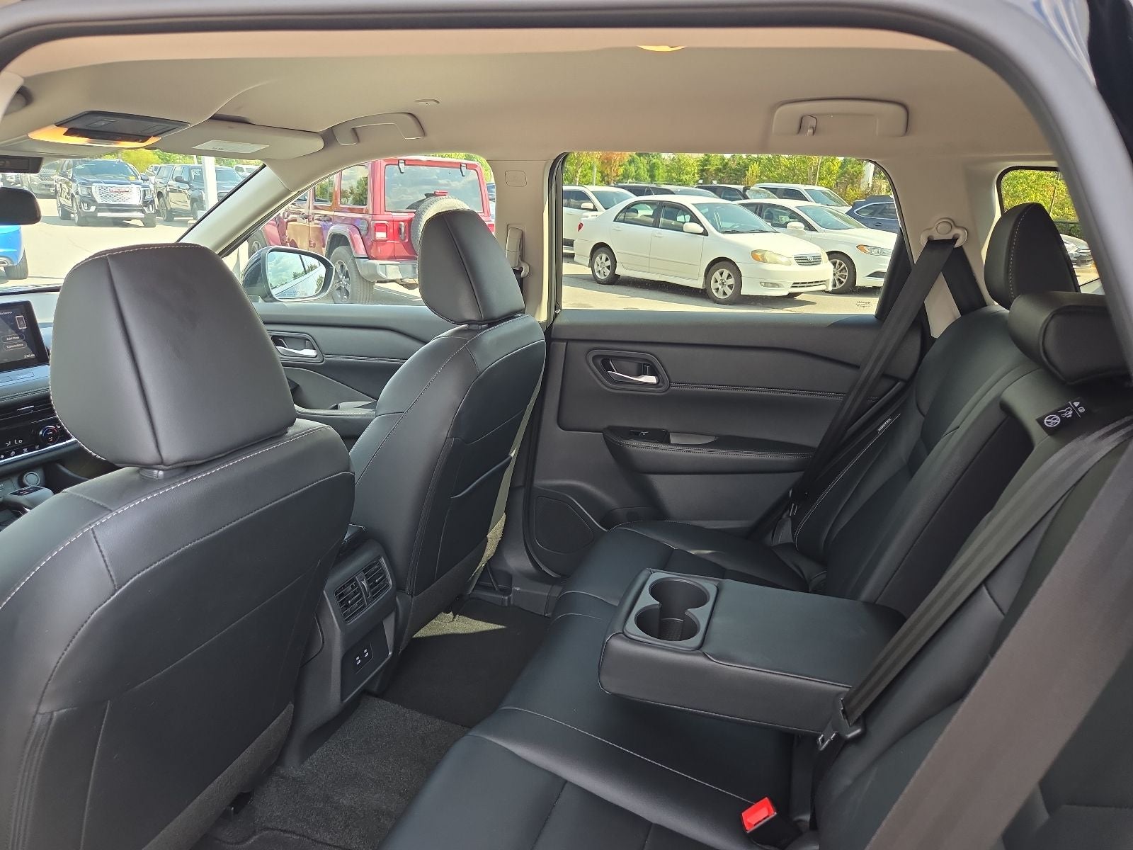 2026 Nissan Rogue SL
