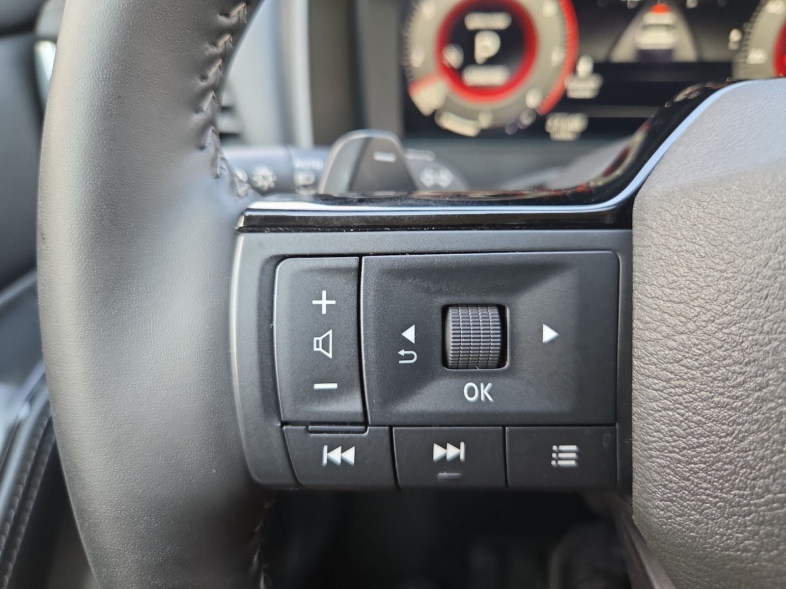 2026 Nissan Rogue SL