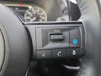 2023 Nissan Pathfinder SV